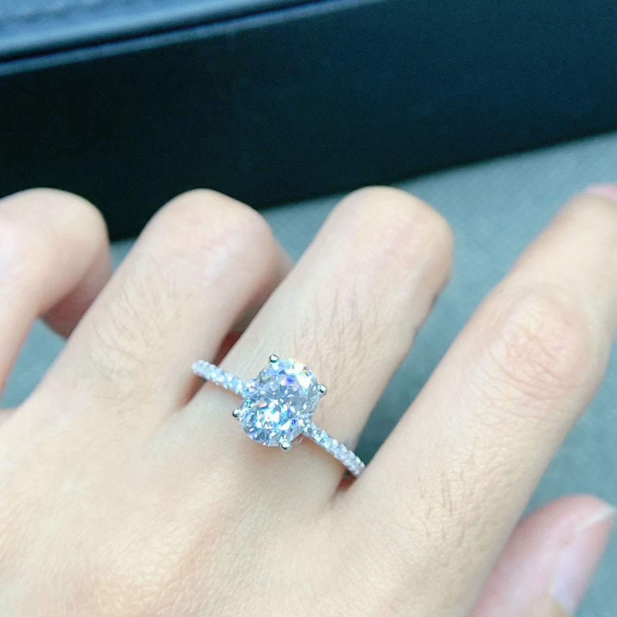 Sterling Silver S925 Moissanite Egg-shaped Ring Cross-border European and American Best-selling Pigeon Egg 3 Carat Alien Amazon Diamond Ring