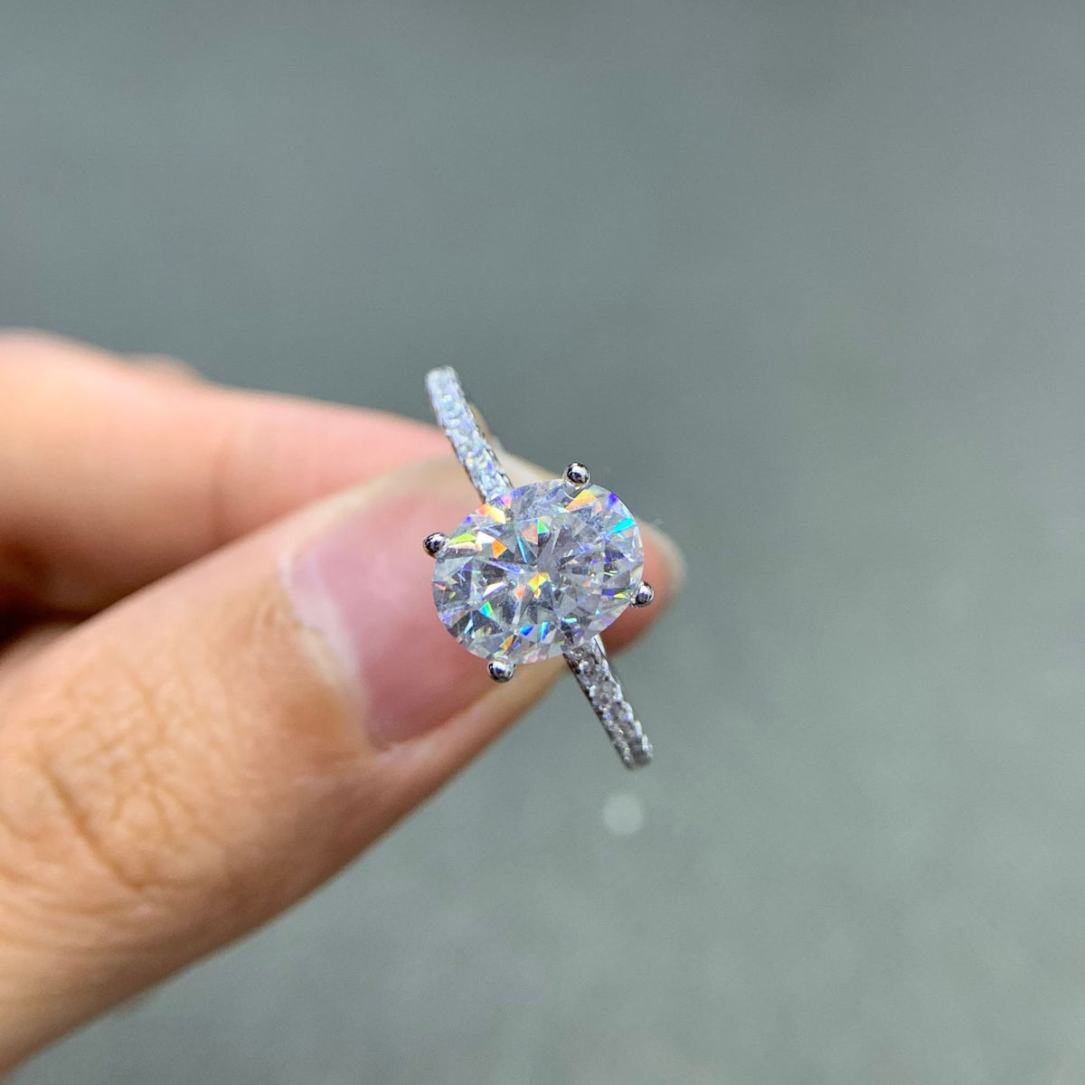 Sterling Silver S925 Moissanite Egg-shaped Ring Cross-border European and American Best-selling Pigeon Egg 3 Carat Alien Amazon Diamond Ring